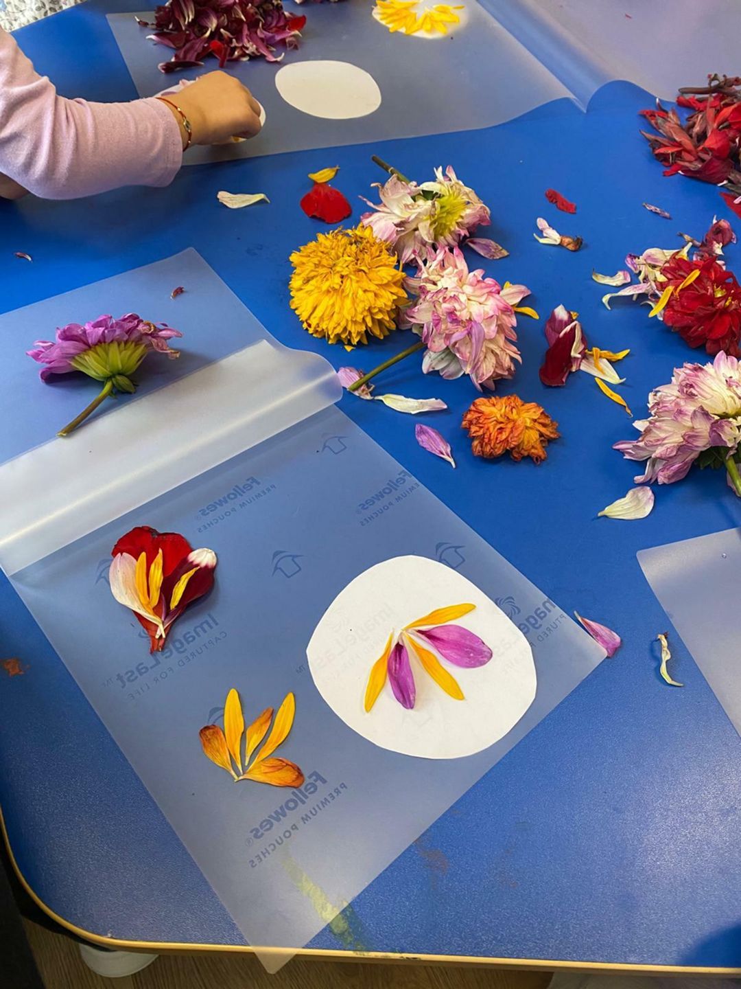 Künstlerische Aktivität Kita Happy Clouds Kornwestheim